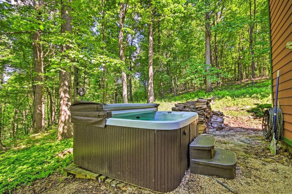 فيلا Bear'S Eye View - Mountain Retreat W/ Hot Tub! Acme المظهر الخارجي الصورة